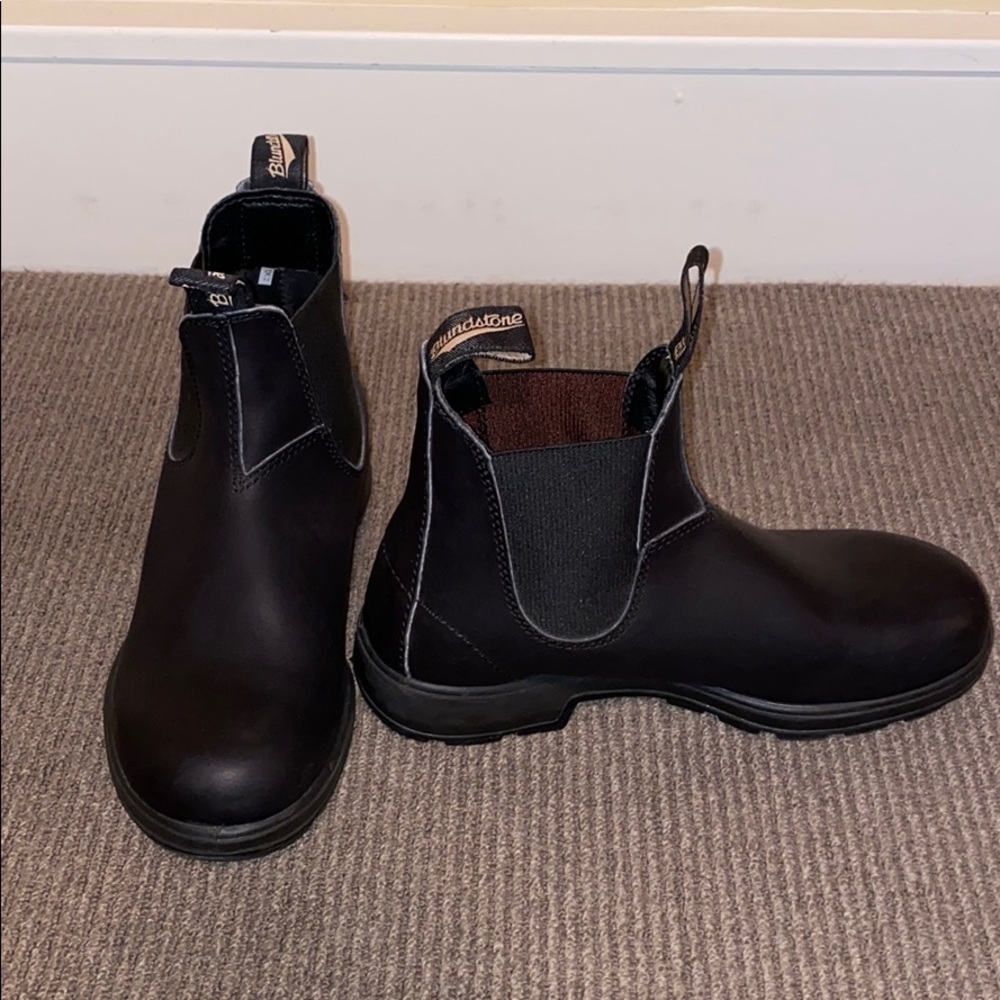 Blundstone Chelsea boot